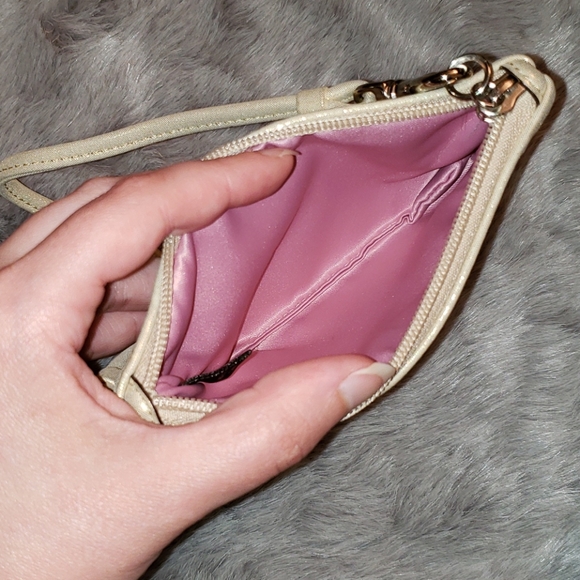 Coach wristlet - Picture 5 of 5